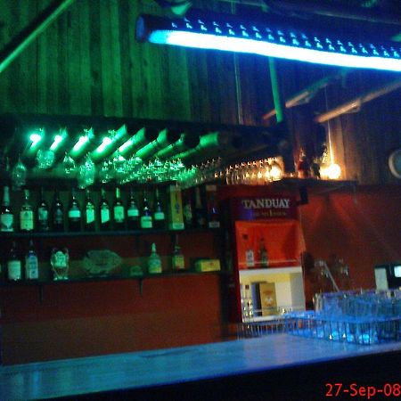 Basa Hotel Калибо Екстериор снимка