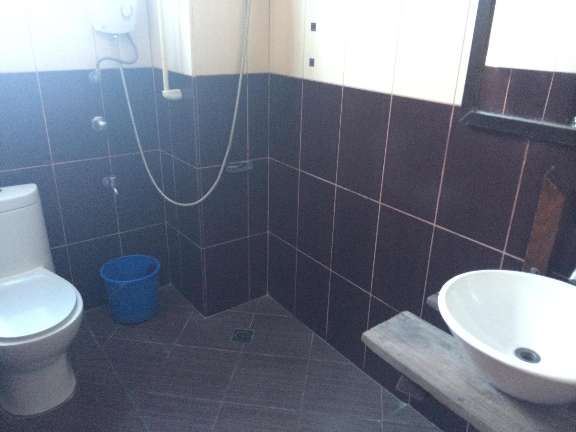 Basa Hotel Калибо Екстериор снимка